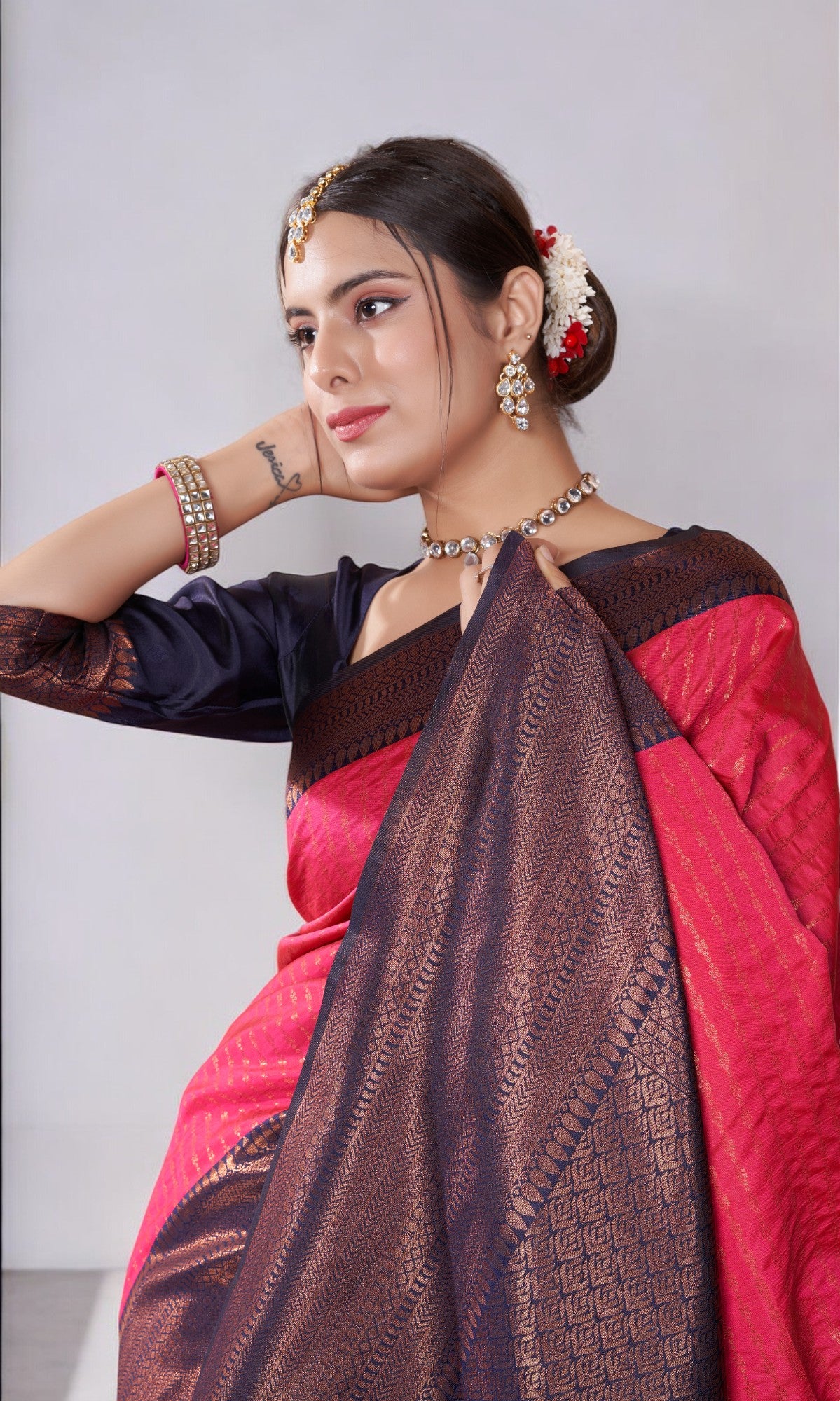 Rose Pink Kanjivaram Silk Saree With Jacquard Border