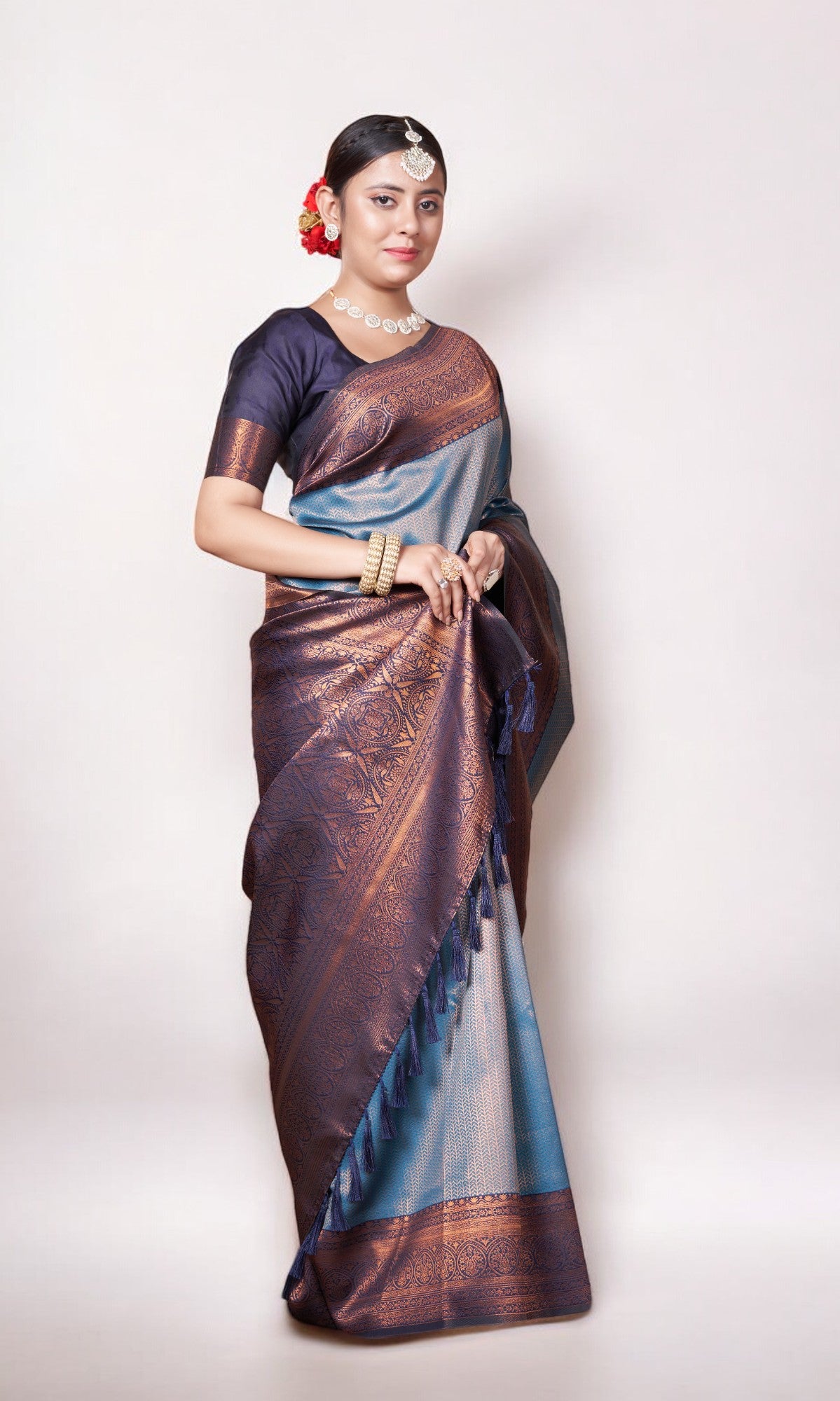 Blue  Kanjivaram Silk Saree With Zari Thread Artistry