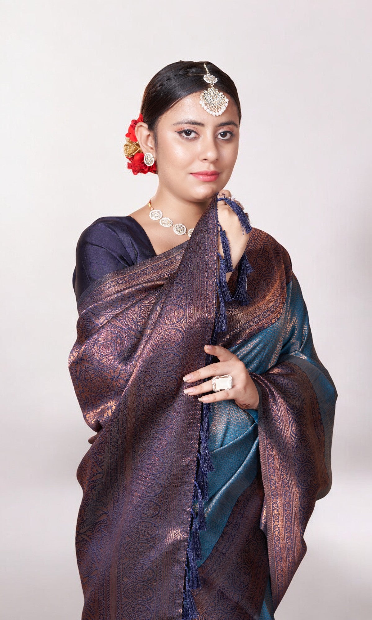 Blue  Kanjivaram Silk Saree With Zari Thread Artistry