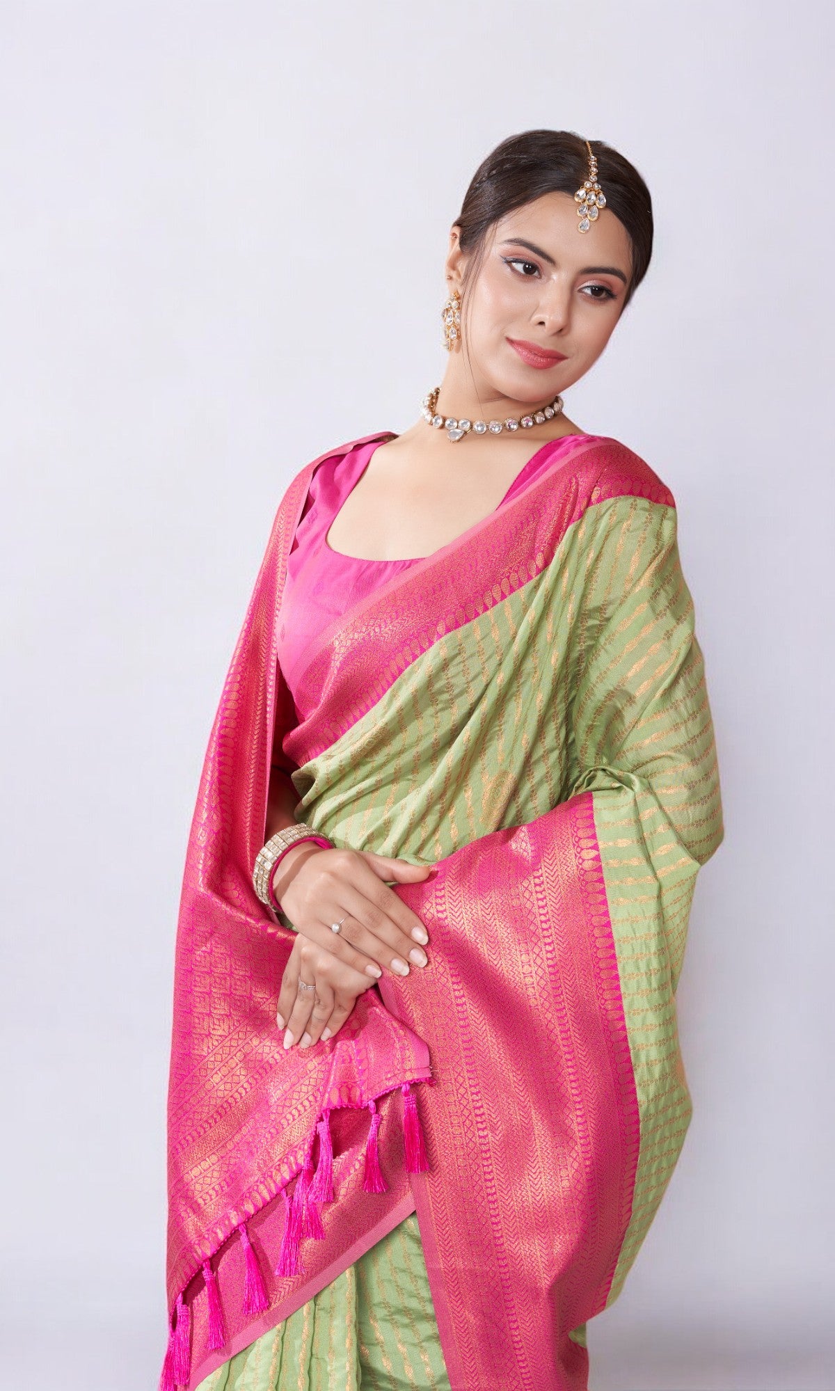 Green Kanjivaram Silk Saree With Jacquard Border