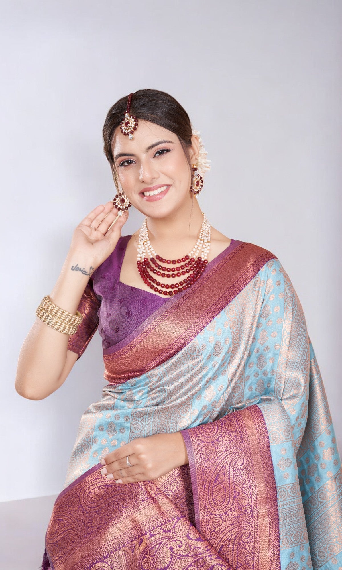 Light Blue Silk Saree With Jacquard Jari Work Pattern