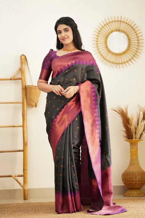 Black Silk Saree With Jacquard Work