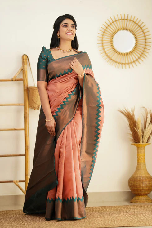 Light Pink Silk Saree With Jacquard Work