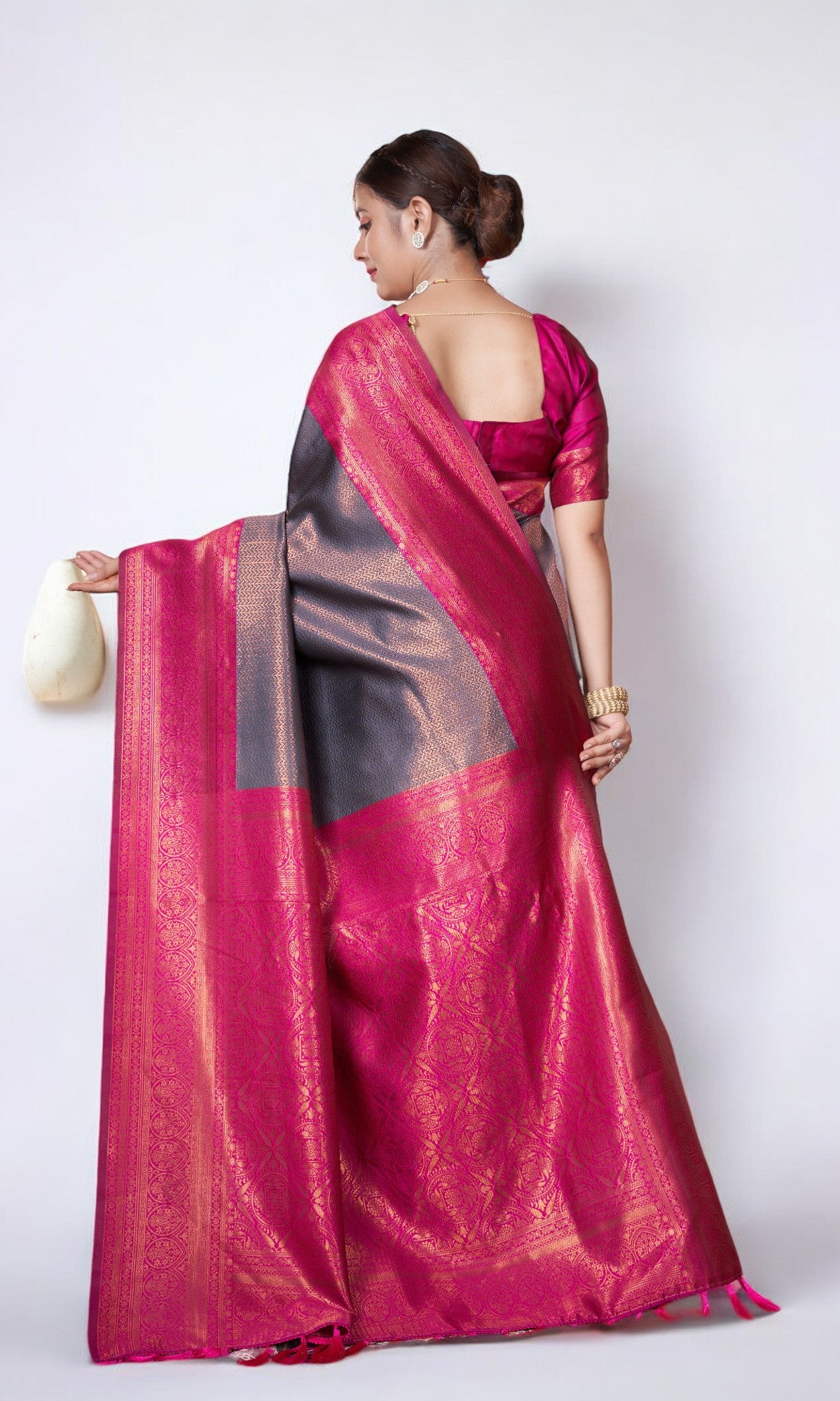 Blue Silk Saree With Zari Thread Artistry