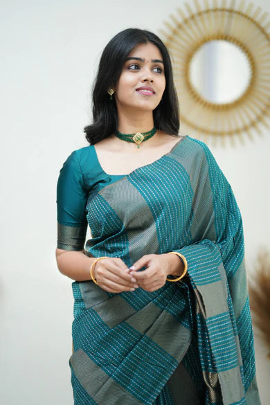 Rama Silk Saree With Jacquard Work