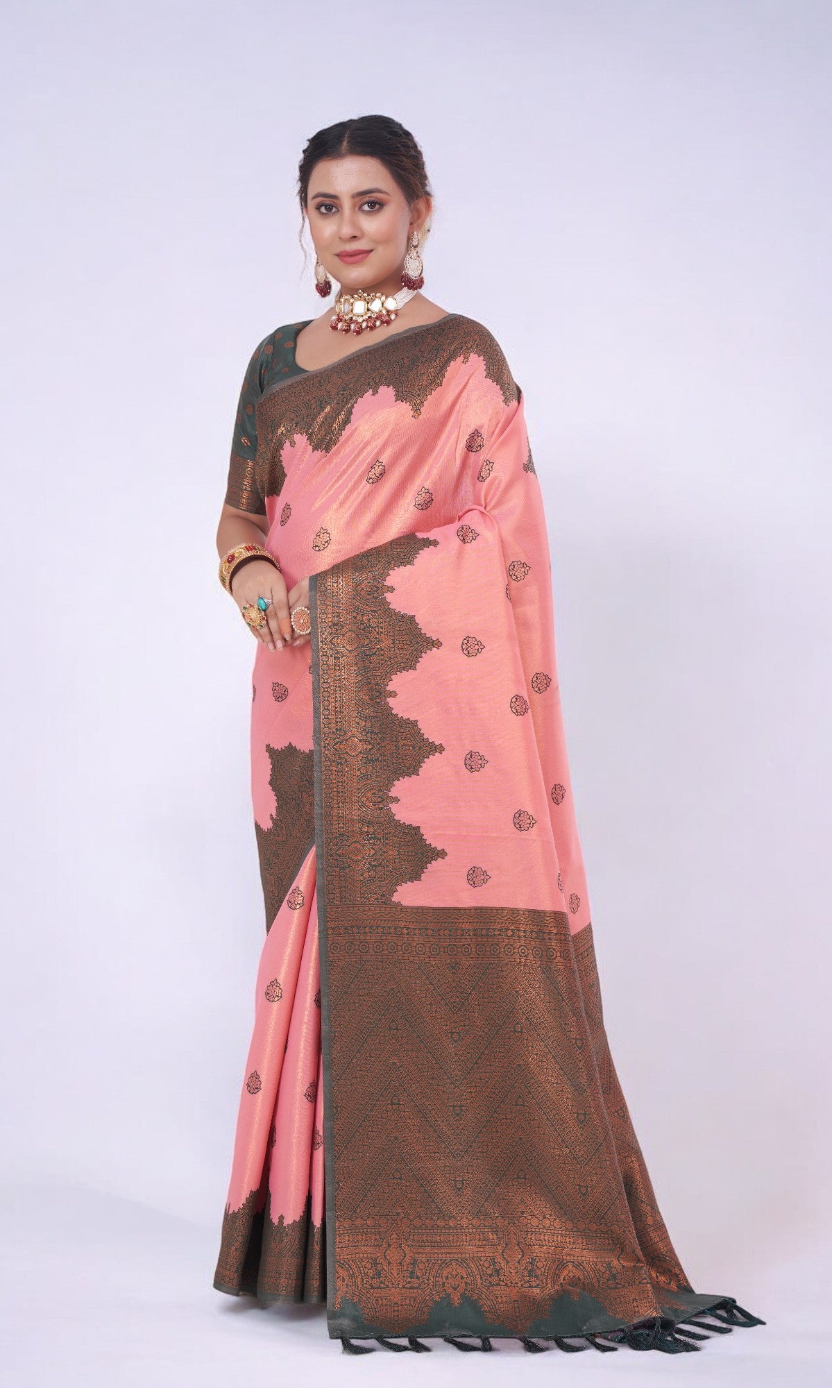 Pink Silk Saree With Jari Work