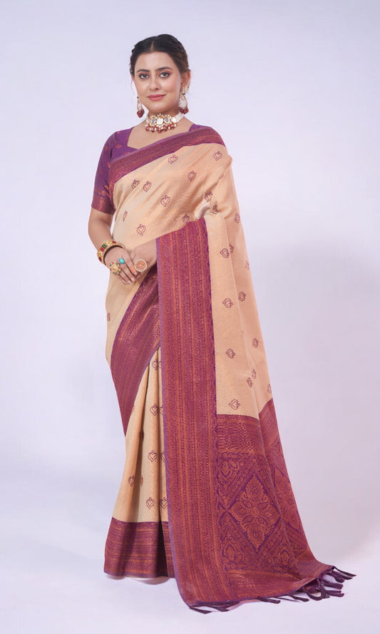 Ivory Silk Saree With Jari Work